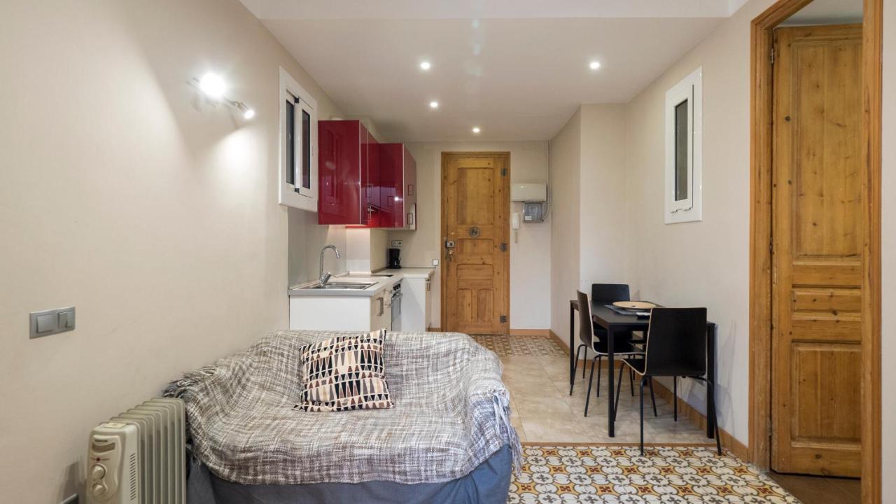 ברצלונה Acogedor Apartamento De 2 Dormitorios מראה חיצוני תמונה