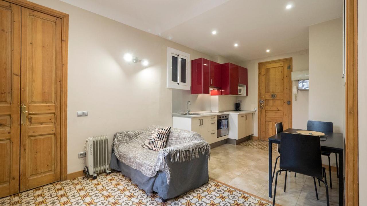 ברצלונה Acogedor Apartamento De 2 Dormitorios מראה חיצוני תמונה